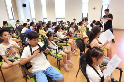 青青夏禾·知行明德 2019年金山區暑期公共文化教育系列活動點亮未成年人成長之路